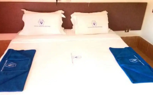 Miryam Village Inn Safari Lodge