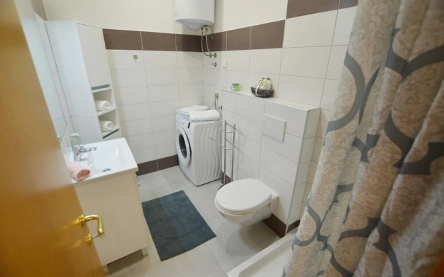 Irene in Rovinj With 1 Bedrooms and 1 Bathrooms