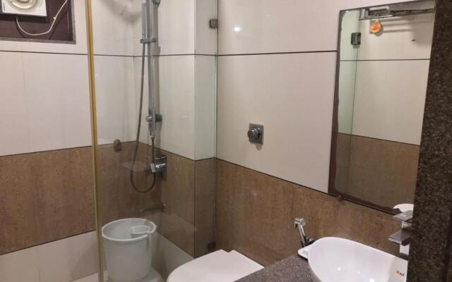 Pearl Hotel & Banquets