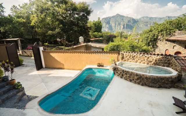 Hotel Casa Maximiliano