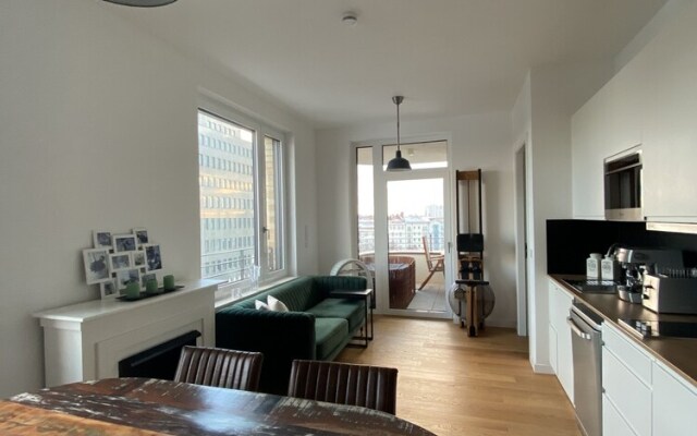 Business/holiday Apartment With Whirlpool