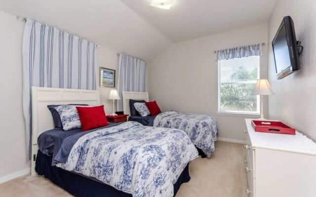 Frank's Highlands Reserve Villa by IPG Florida