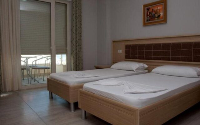 Hotel Vila Lule