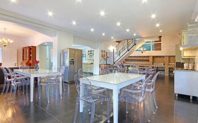 Alphens Edge Boutique Retreat