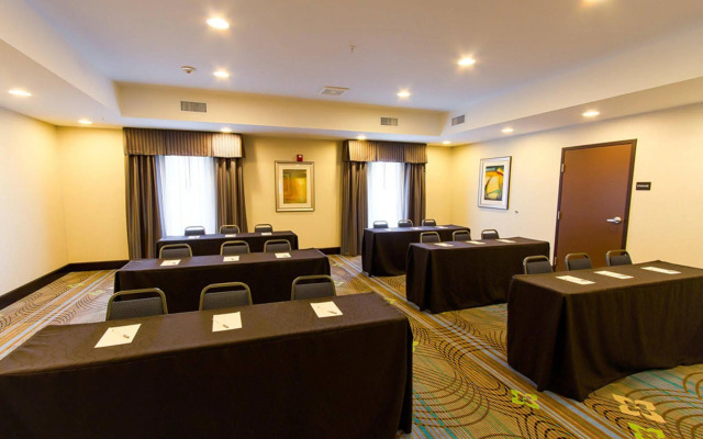 Hampton Inn DeKalb, IL