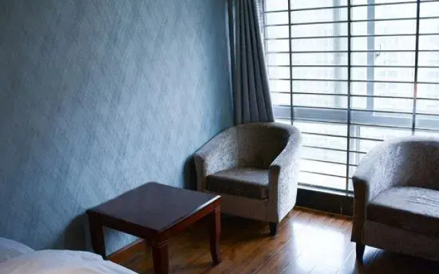 Holiday Inn Luohe MOCO