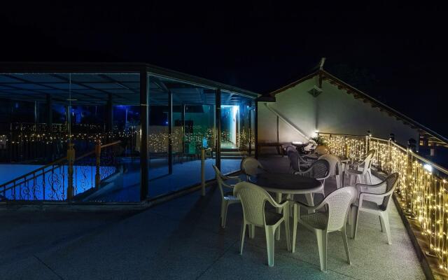 Floral Hotel Shaoshan Distant Homeland