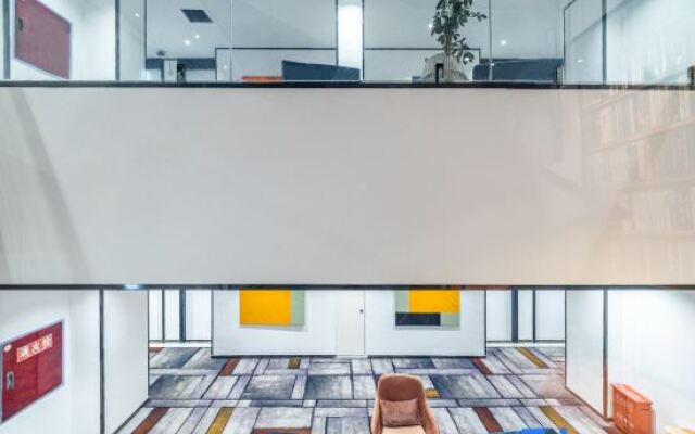 Daocheng Yading Chujian Art Hotel