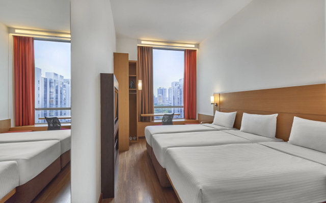 ibis Singapore Novena - Image 5