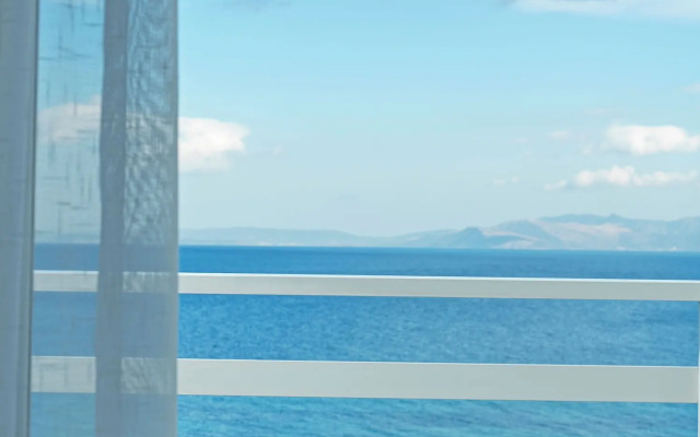 NLH MATI Seafront - Neighborhood Lifestyle Hotels