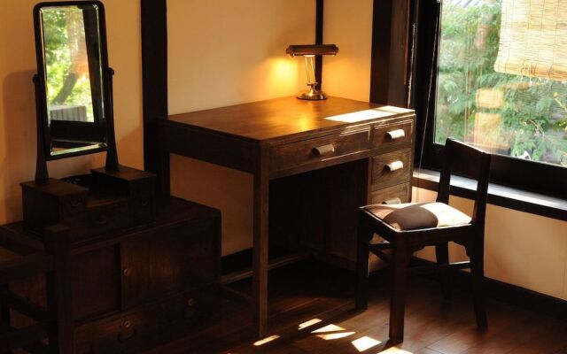 Canal House Takasegawa