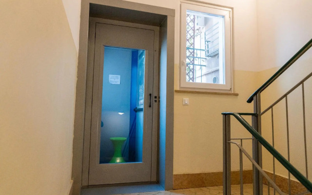 Large Filippini residence a few meters from the Arena