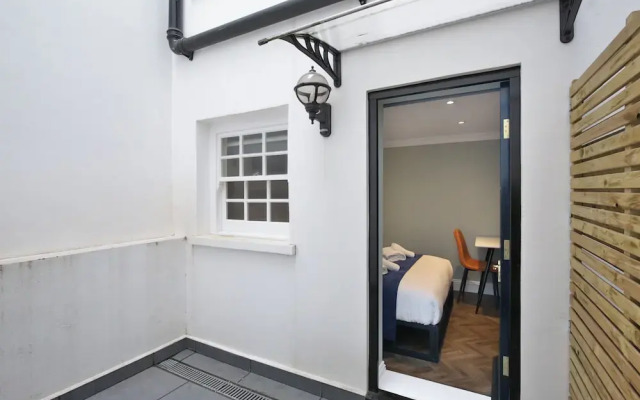 Imperial York Street Apartments