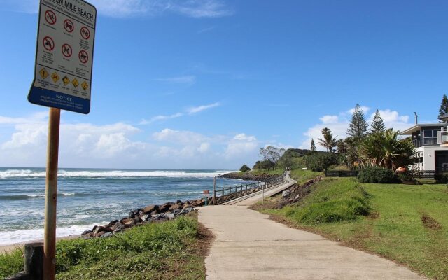 Lennox Beach Resort