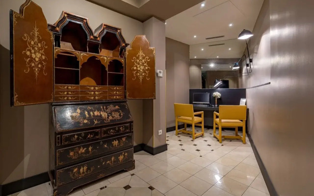 Chalgrin Boutique Hotel