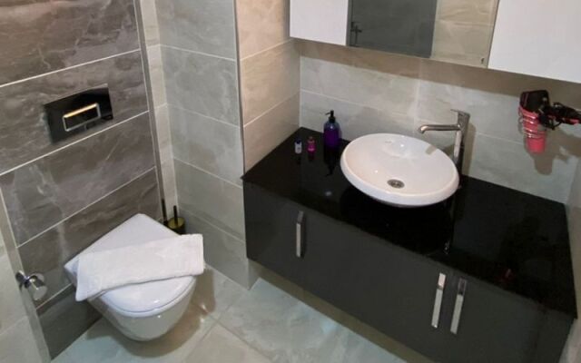 Arya Apart Hotel