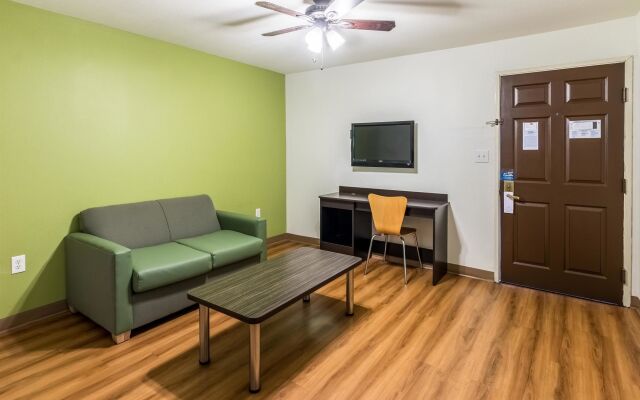 Motel 6 North Richland Hills, TX - NE Fort Worth