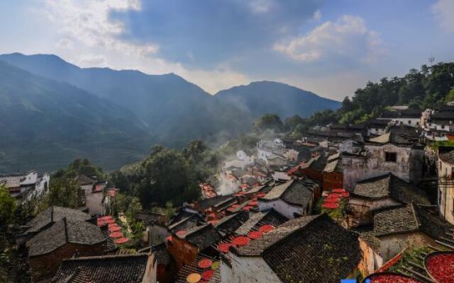 Wuyuan mist wonderland Scenic Area Hotel