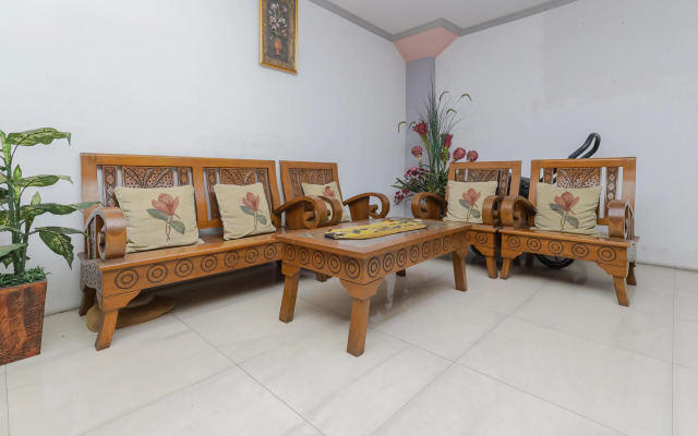 RedDoorz @ Pondok Candra