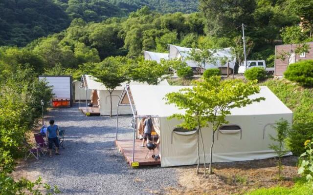 Gyeongju healing camp glamping