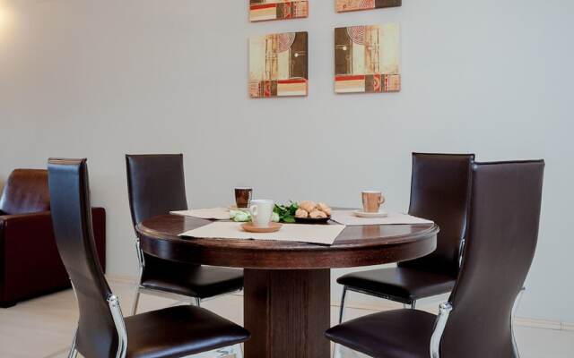 Restful Holiday Home in Stani?I with Balcony