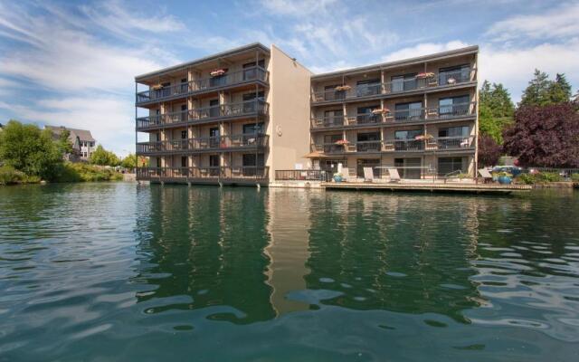 Lakeshore Inn
