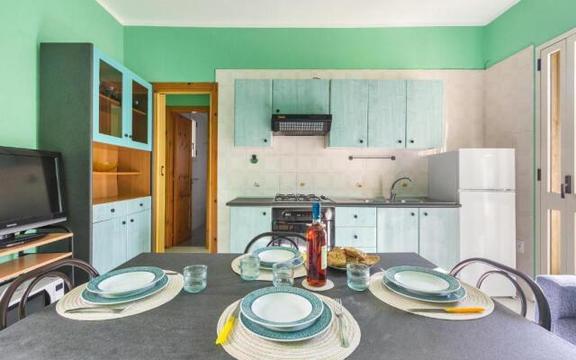 Baia Verde Apartments by BarbarHouse