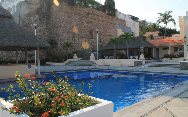 Villas del Palmar Manzanillo with Beach Club