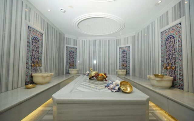 Ilkbal Deluxe Hotel & Spa