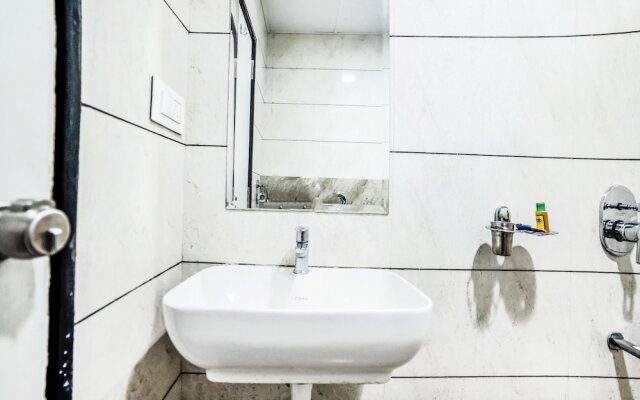 FabHotel Prowell HiTech City