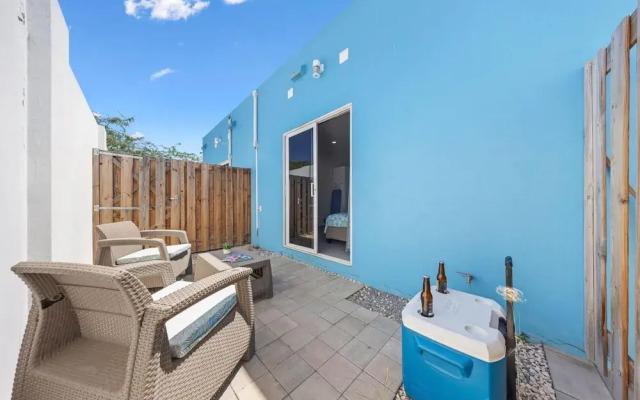 Amazing Studio w Pool Patio Close 2 Palmbeach