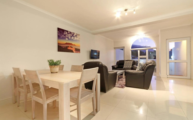 Camps Bay Beach Apartment