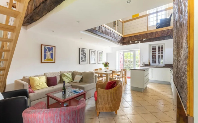 Holiday Home With Beautiful Views