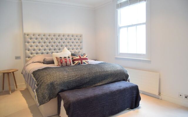 Kensington 2 Bedroom Property