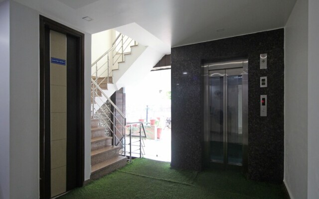 Capital O 6772 Hotel Mukund