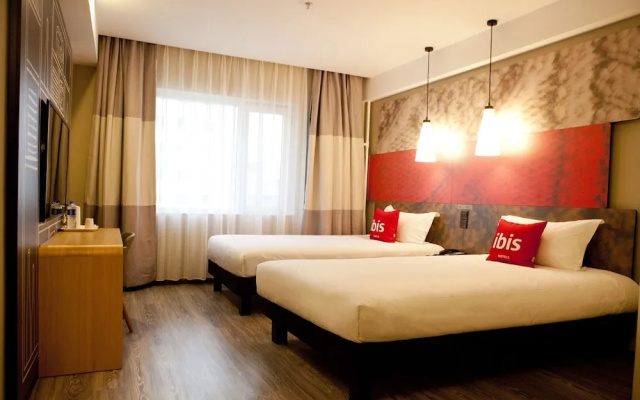 Ibis Tianjin Railway Station Hotel