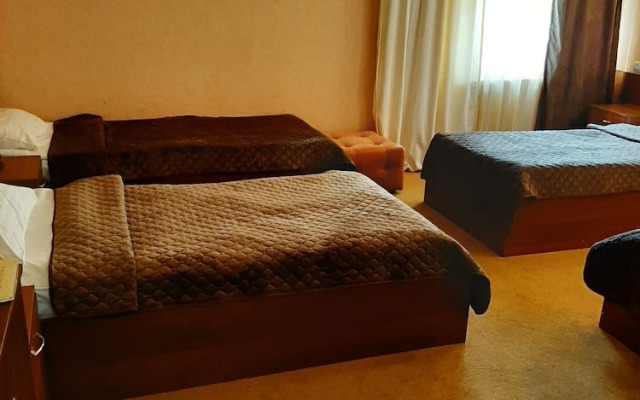 Stara Vezha Hotel