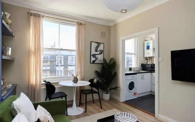 The Shepherd's Bush Place - Lovely 1bdr Flat