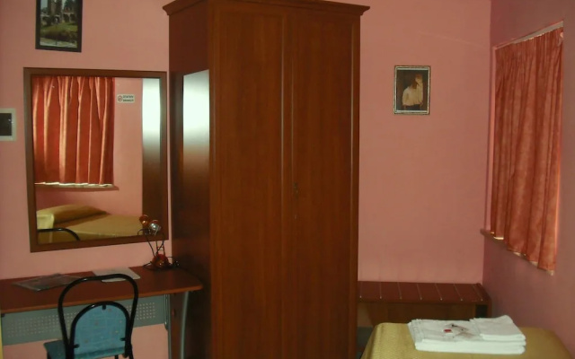 Cascina Garden Hotel
