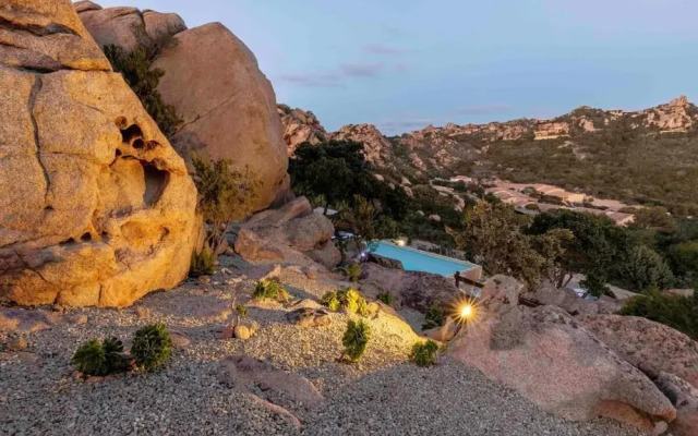 Villa Esmeralda - Free Wifi - With Swimming Pool