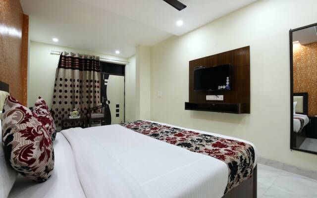 OYO 9040 Hotel Alpine