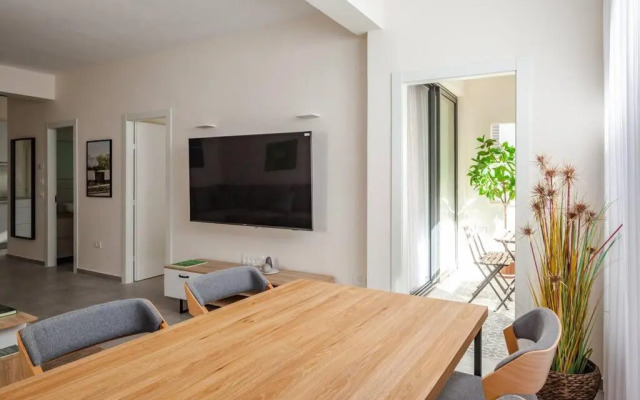 ✦Newly Renovated, Spacious 2BR✦ #BUGRASHOV_LIFE✦