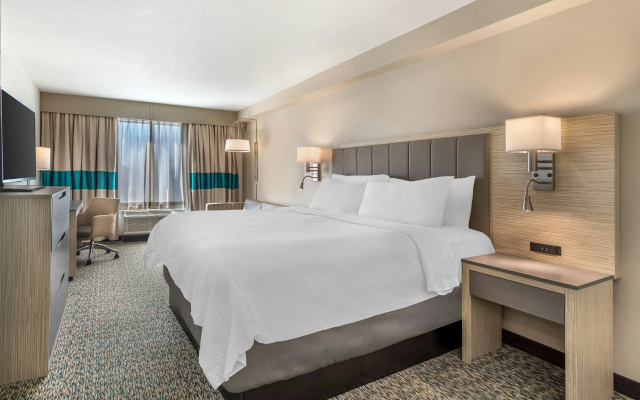 Holiday Inn Knoxville N - Merchant Drive by IHG