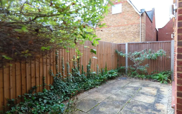 Stunning Central Windsor Town House