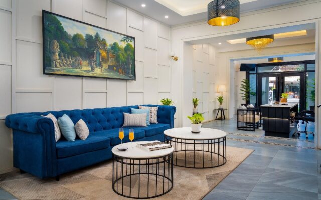 Blanc Smith Residence