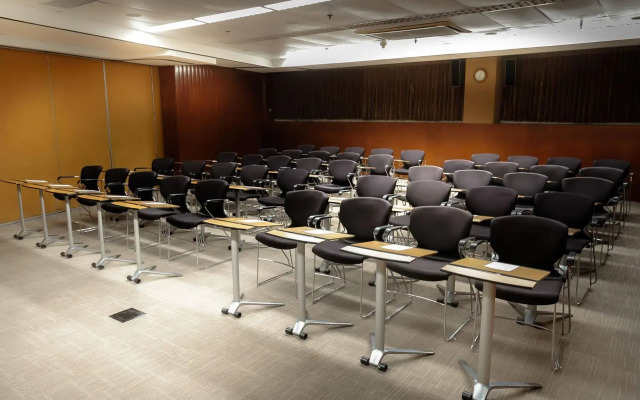 Eugenio Lopez Center