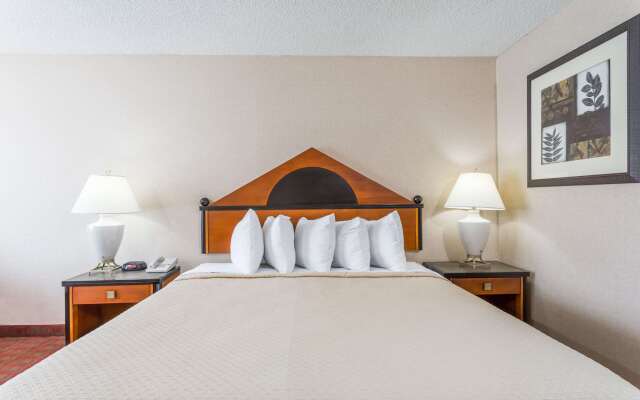 Days Inn by Wyndham Goldsboro