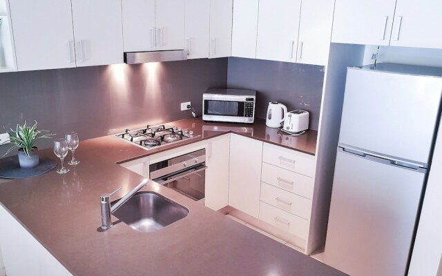 Wentworth Park Apartments