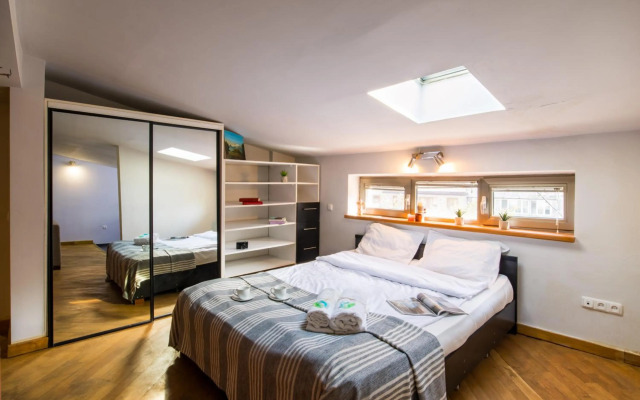 Residence Nalbandyan 96