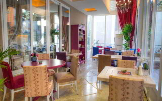 Elegance Asia Hotel